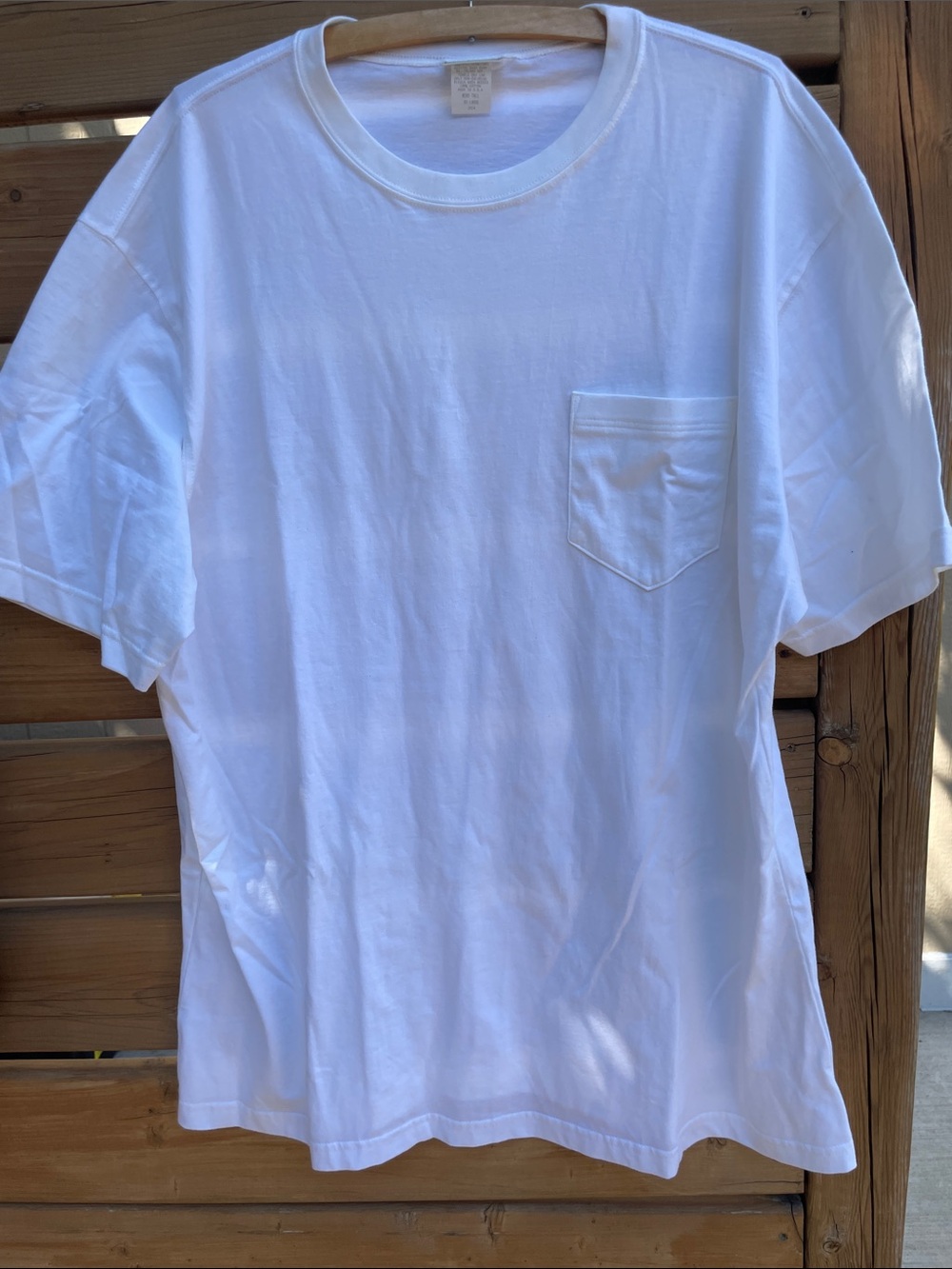 L.L. Bean White Short-Sleeve Pocket Tee Men’s Tall XX